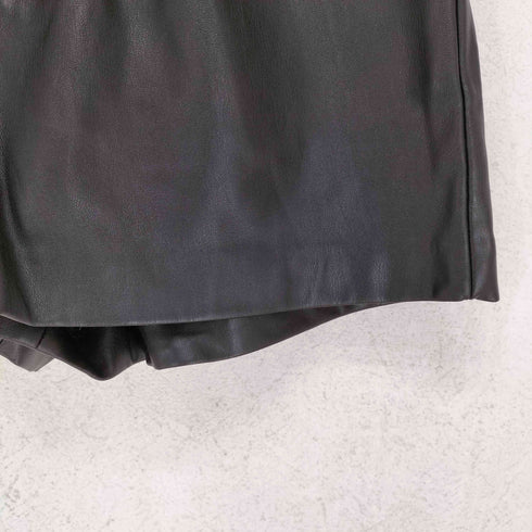 ザラ ZARA フェイクレザーショートパンツ レディース JPN:XS