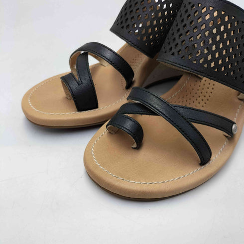 アグ UGG レザー ウェッジソール クロスベルト サンダル レディース W5