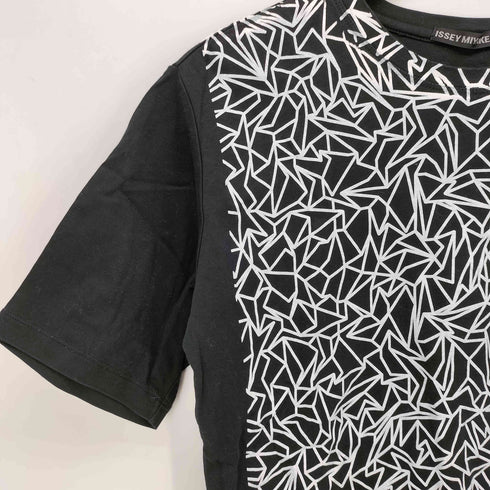 イッセイミヤケメン ISSEY MIYAKE MEN 幾何学柄 クルーネックTシャツ メンズ JPN:1