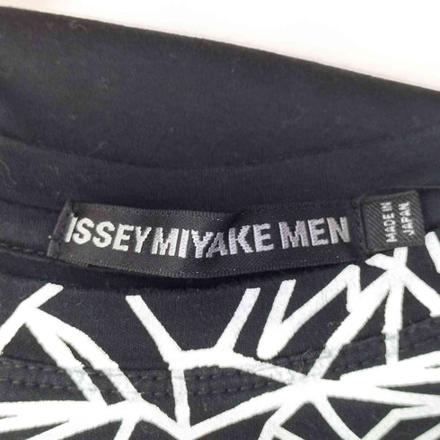 イッセイミヤケメン ISSEY MIYAKE MEN 幾何学柄 クルーネックTシャツ メンズ JPN:1