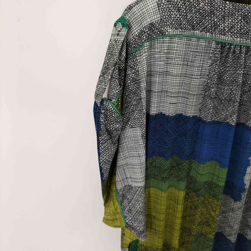ビーシービージーマックスアズリア BCBG MAXAZRIA S/S 総柄トップス レディース