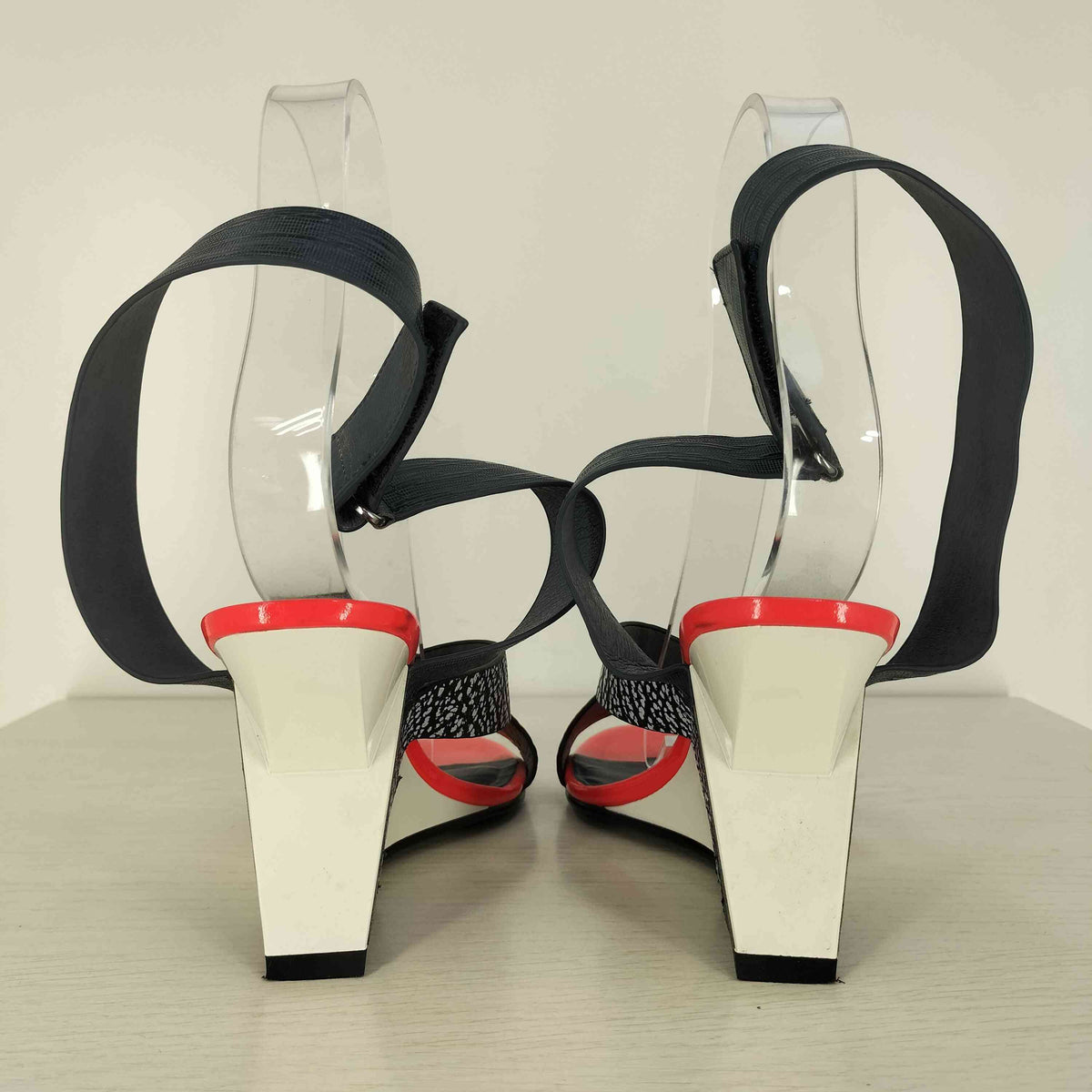 UNITED NUDE ユナイテッド　ヌード サンダル　37 UNITED NUDE ユナイテッドヌード サンダル ブラック 37 モード