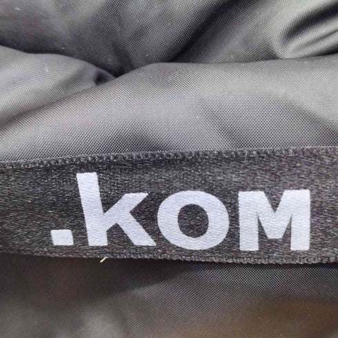 ドットコム .KOM クロップド 中綿ジャケット レディース