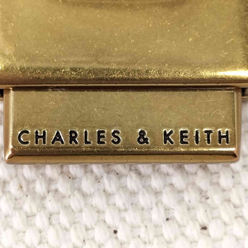 チャールズアンドキース CHARLES&KEITH ジオメトリック クロスボディバッグ レディース