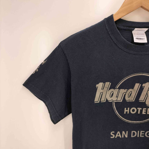 ハードロックホテル Hard rock HOTEL GILADANボディ 企業ロゴ SAN DIEGO サンディエゴ 袖 トライバル プリント S/S クルーネック Tシャツ メンズ import:S