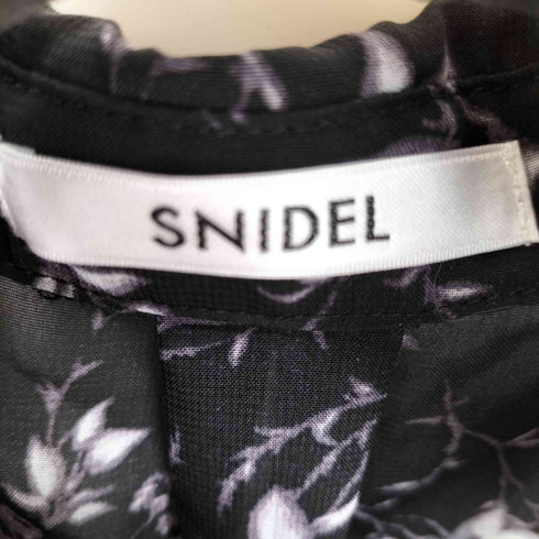スナイデル snidel 23SS Sustainableフリルプリーツワンピース レディース ONE SIZE