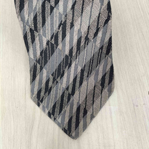 イッセイミヤケ ISSEY MIYAKE 80S 総柄ネクタイ メンズ