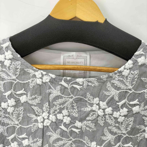 ビアズリー BEARDSLEY フラワー刺繍 フレンチスリーブ カットソー レディース JPN:1