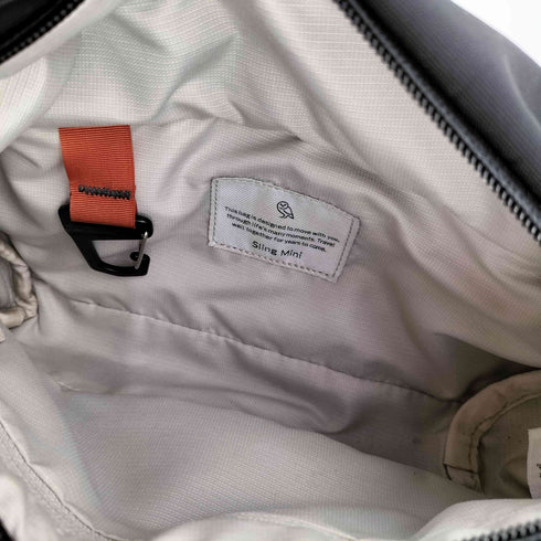 BELLROY ベルロイ Sling Mini Premium 4L スリング ショルダーバッグ メンズ