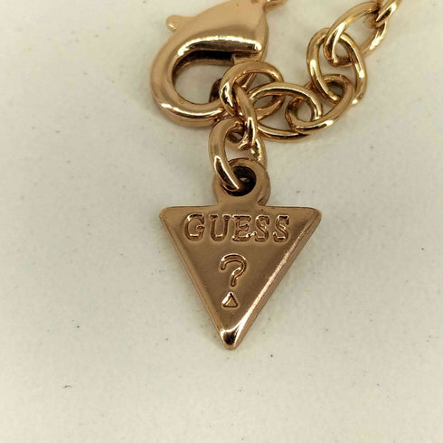 ゲス GUESS トライアングルネックレス レディース