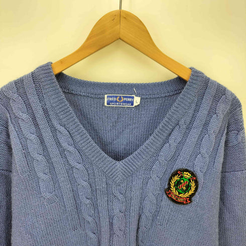 フレッドペリー FRED PERRY SPORTSWEAR 80S エンブレム ワッペン Vネック ケーブル ニット セーター レディース import:L