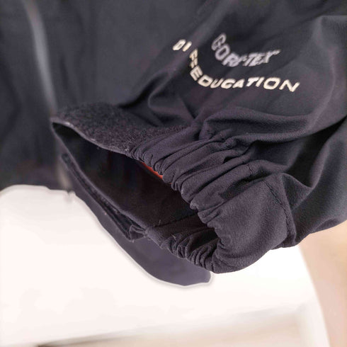 diffeducation GORE-TEX 止水ジップナイロンジャケット メンズ