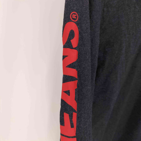 トミージーンズ tommy jeans 袖プリントカットソー メンズ JPN:M