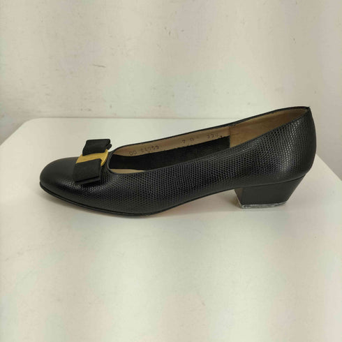 サルヴァトーレフェラガモ Salvatore Ferragamo ローヒールパンプス レディース