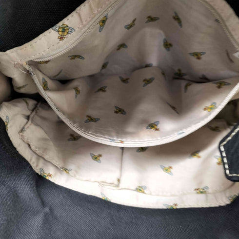 ヴィヴィアンウエストウッドアクセサリー Vivienne Westwood Accessories ベイカーストリート エッジウェア 裏地オーブ柄 キャンバスコットン ショルダーバック オーブ プレート レディース