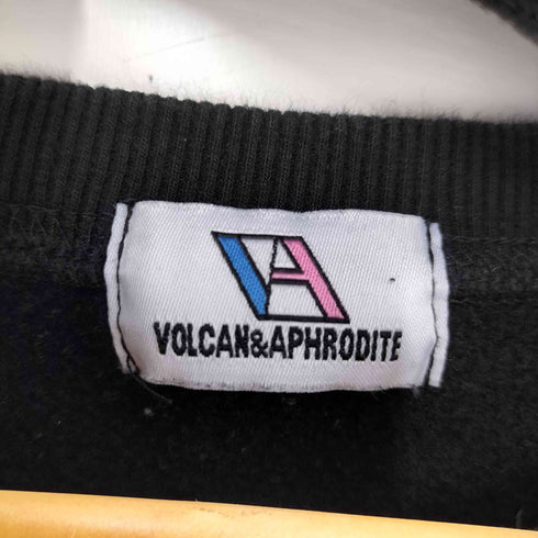 ヴォルカンアンドアフロダイティ VOLCAN&APHRODITE 宇宙猫 プリント プルオーバー クルーネック スウェット Y2K サブカル メンズ FREE