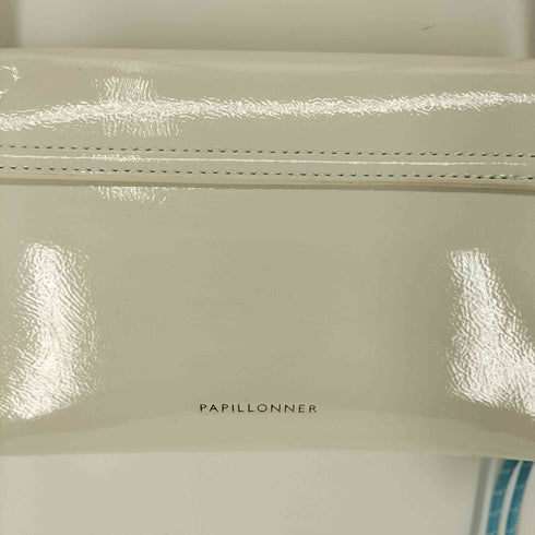パピヨネ PAPILLONNER チャーム付きショルダーバッグ レディース
