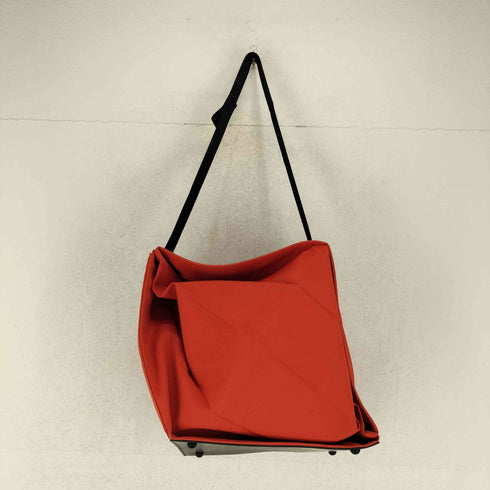 イッセイミヤケ ISSEY MIYAKE GOOD GOODS CHOCHIN レディース