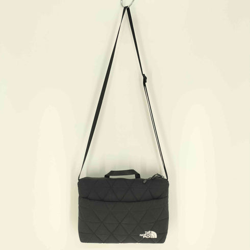 ザノースフェイス THE NORTH FACE 24SS GEOFACE POUCH ジオフェイスポーチ メンズ