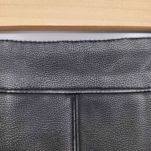ダーリッチ Darich アンティークレザープリーツショートパンツ レディース JPN:M