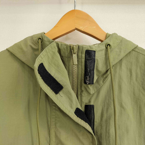リーバイス Levis Hooded Nylon Windbreaker レディース import:M