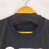 UNFLEDGED フロントプリント S/S Tシャツ メンズ import:XL