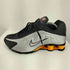 ナイキ NIKE SHOX R4 BLACK/VAST GREY-BRIGHT MANDARIN メンズ JPN:27
