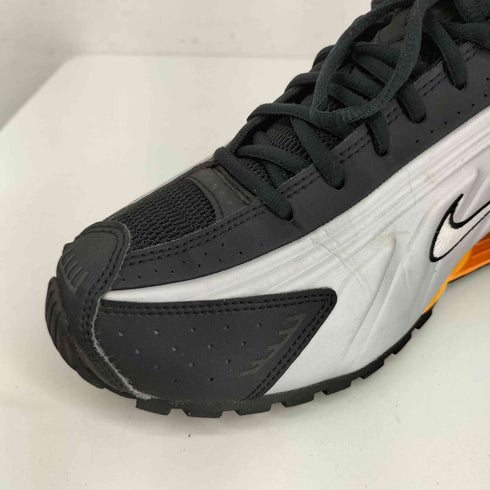 ナイキ NIKE SHOX R4 BLACK/VAST GREY-BRIGHT MANDARIN メンズ JPN:27