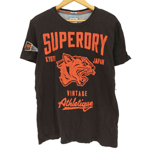 スーパードライ Superdry 極度乾燥(しなさい) KYOTO JAPAN 虎プリント クルーネックTシャツ メンズ import:L