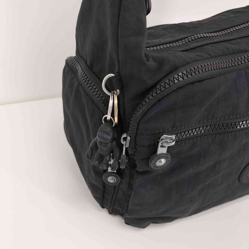 キプリング KIPLING チャーム付き ショルダーバック レディース