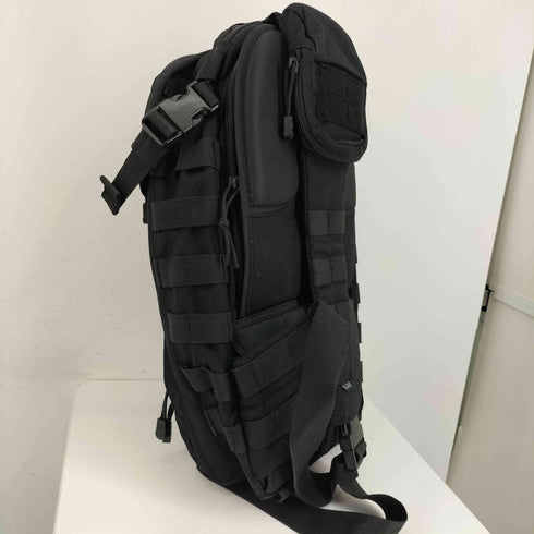 タクティカル 5.11 Tactical ミリタリーショルダーバッグ メンズ