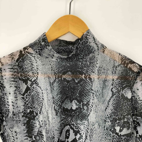 GALLERIE パイソンハイネックブラウス レディース