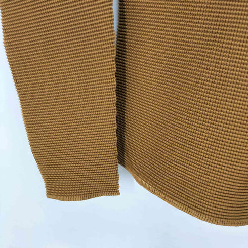 イッセイミヤケミー ISSEY MIYAKE me ボックスプリーツ プリント ボトルネック カットソー レディース ONE SIZE