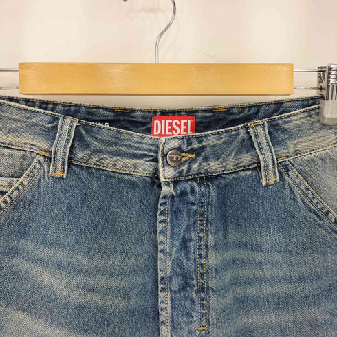 ディーゼル DIESEL D-LIVERY-SHORT ウォッシュ加工 ボタンフライ デニム ショートパンツ ジョーツ メンズ 30