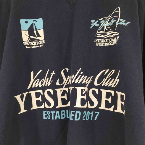 イエスアイシー YESEYESEE フロントプリントクルーネックスウェット メンズ JPN:M