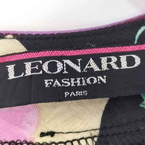 レオナール LEONARD 総柄 Vネック半袖カットソー レディース
