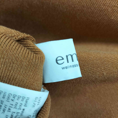 エミアトリエ emmi atelier コンパクトニットトップス レディース ONE SIZE