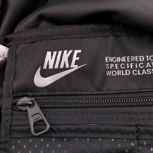 ナイキ NIKE ナイロンショルダーバッグ メンズ