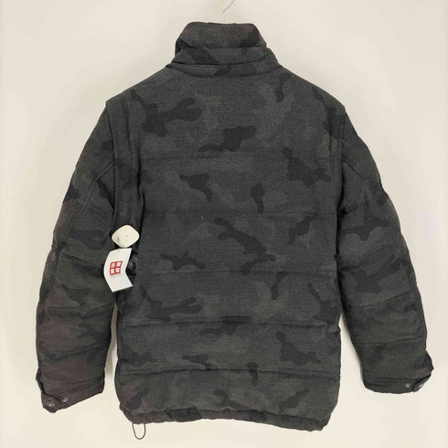 ブラックレーベルクレストブリッジ BLACK LABEL CRESTBRIDGE 迷彩 カモ柄 ロゴ パッチ デタッチャブル スリーブ スタンドネック ダウン ジャケット メンズ LL