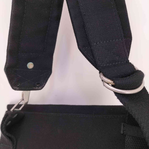 イーストパック EASTPAK キャンバス ショルダーバッグ メンズ