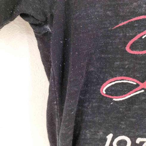 ラッキーブランド LUCKY BRAND S/S アーティストロゴプリントクルーネックTシャツ メンズ import:M