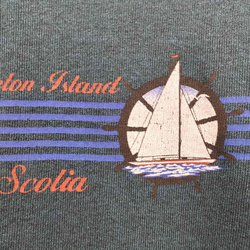 フルーツオブザルーム FRUIT OF THE LOOM MADE IN CANADA フロントプリントクルーネックスウェット メンズ XL