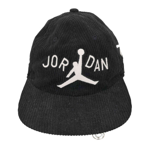 ジョーダンブランド JORDAN BRAND U J CLUB CAP US FB NINA BLACK/SAIL メンズ M/L