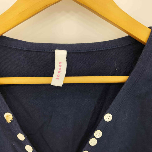 kuskus ボタンデザインブラウス レディース M