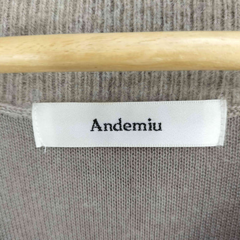 アンデミュウ Andemiu CN ラクーンコンVネックニット レディース FREE