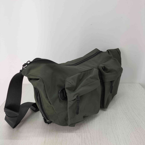 キウ KiU W-POCKET SHOULDER BAG レディース