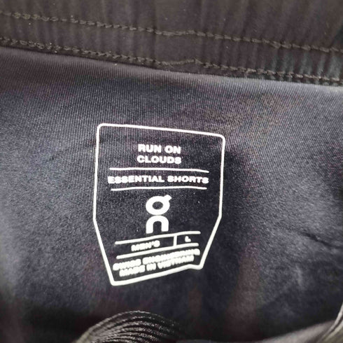 オン On Essential Shorts メンズ JPN:L