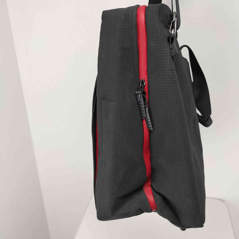 ジョーダンブランド JORDAN BRAND JUMPMAN FLIGHT TRAVEL MESSENGER BAG メンズ