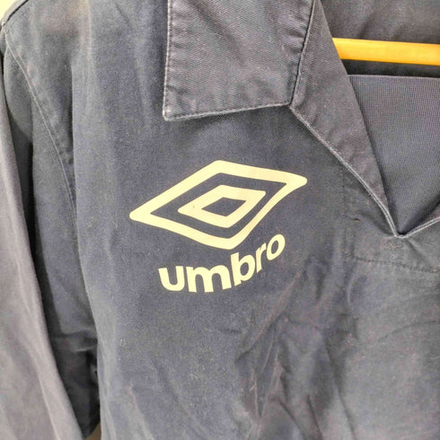 アンブロ UMBRO Tailared By UMBRO ロゴ プリント ドリルトップ カットソー メンズ import:M