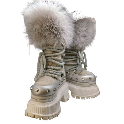 イエロー YELLO PLATINUM SHORT BOOTS レディース L